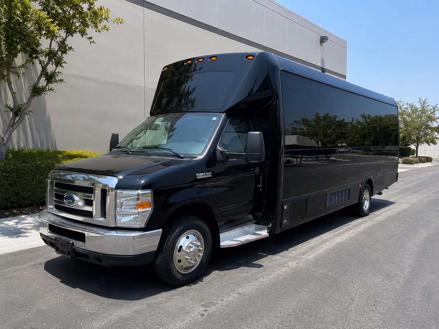 Manchester Bachelor & Bachelorette Transportation